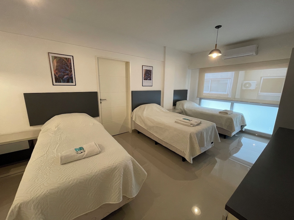 Ayres Suites Moreno