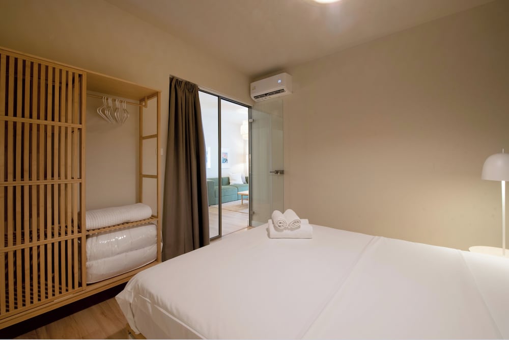 Mandarin apartments by halu!