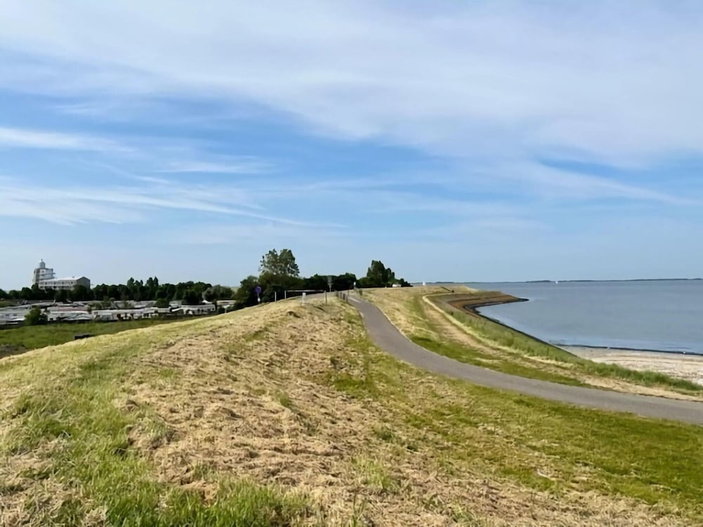 House in Scherpenisse Near Oosterschelde view 4