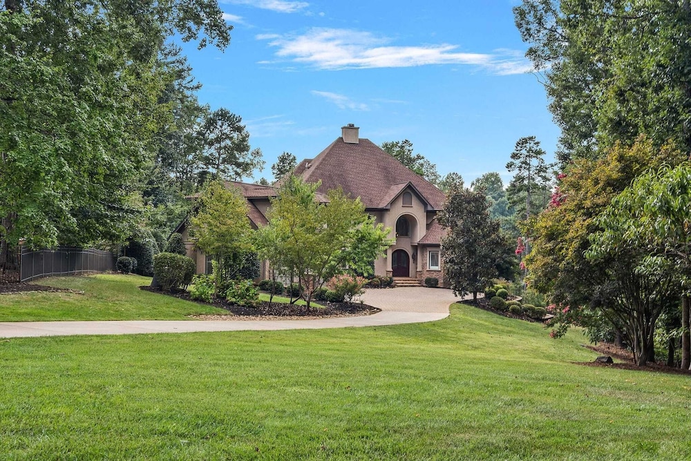 Livin' Large Lake Norman Estate w/ Pool, Dock, Game Room & Scenic Views