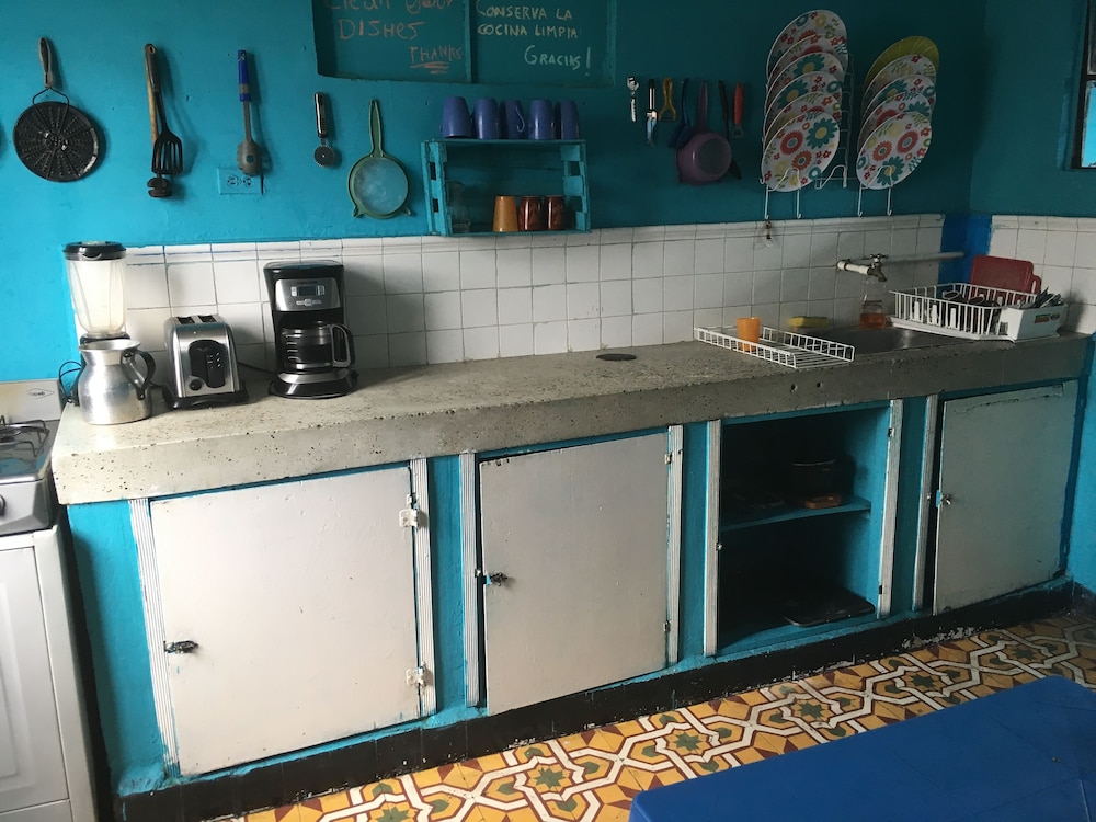 Parceros Hostel - Property Image 8