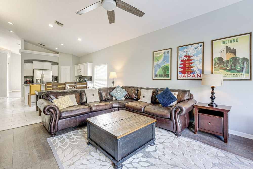 15 Mi to Wdw: House in Clermont Resort Community!