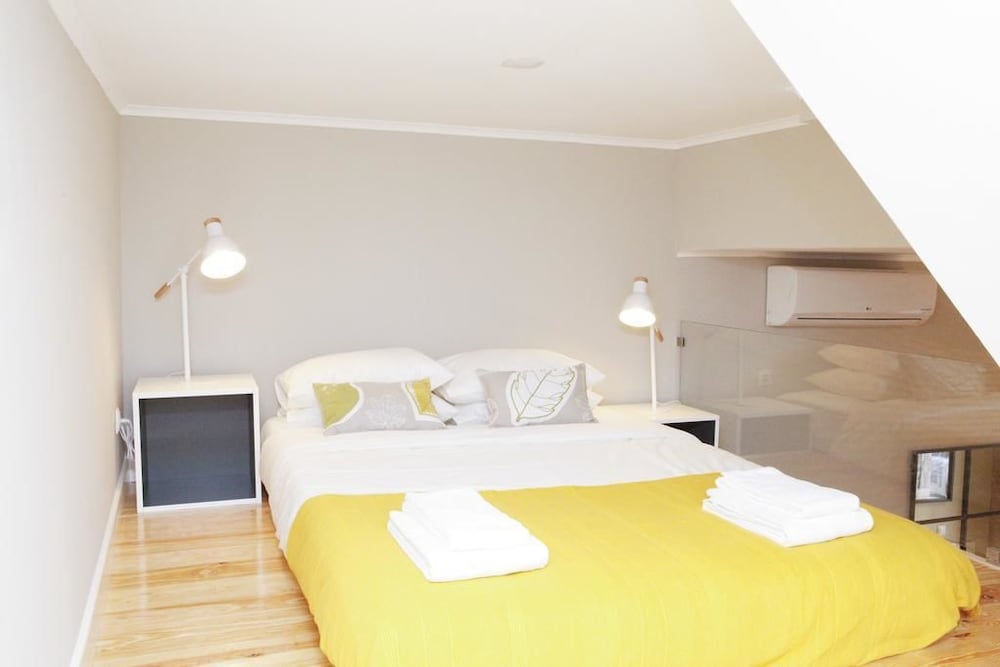 Flores Guest House