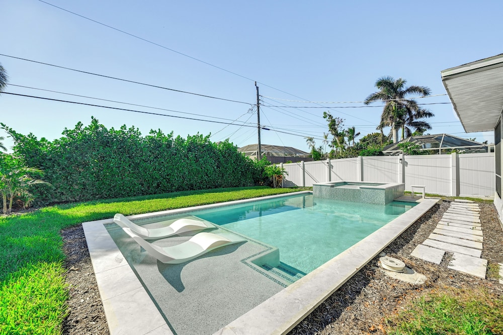Private Pool & Hot Tub: Family Gem in Naples!