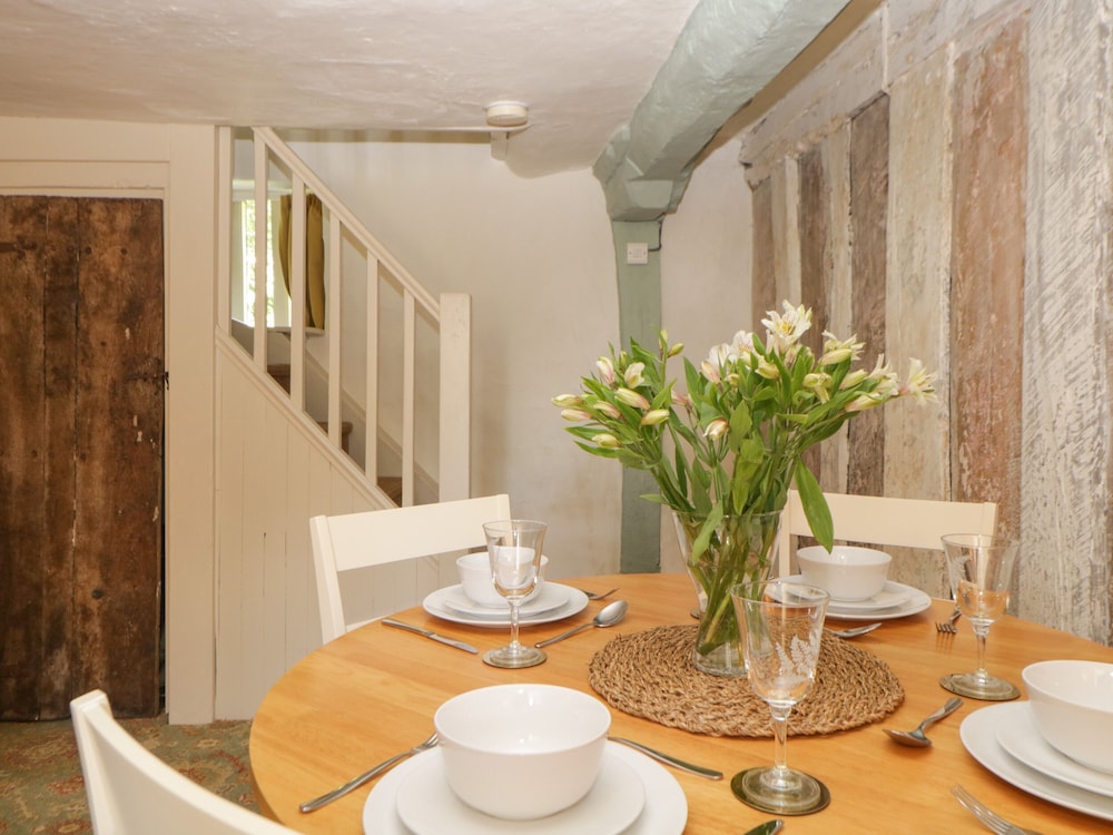 The Hideaway at Burrow Hill