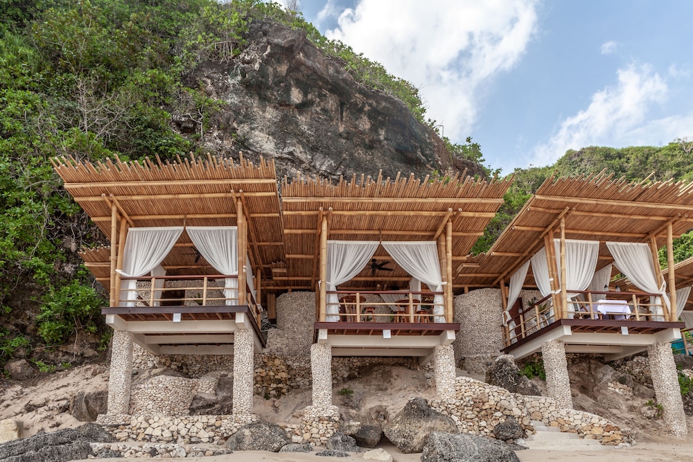 The Ungasan Clifftop Resort 97