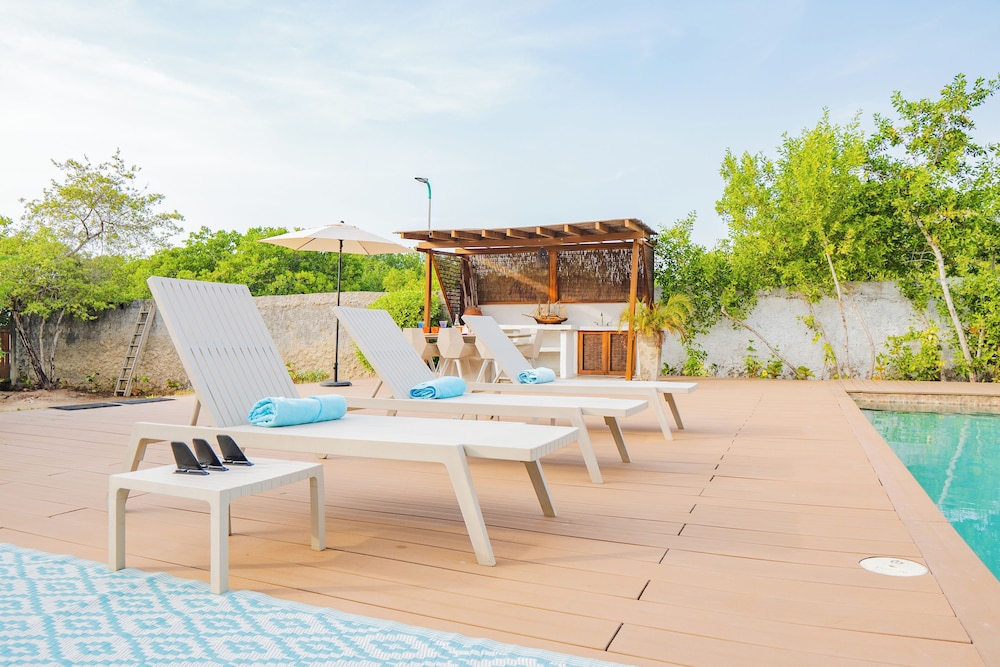 U-GO Magnífica casa con piscina junto al Mar