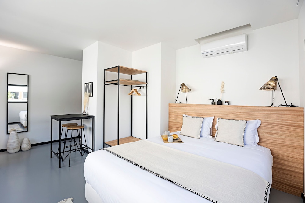 Regras Apartments & Garden A10 by Benefit Collection