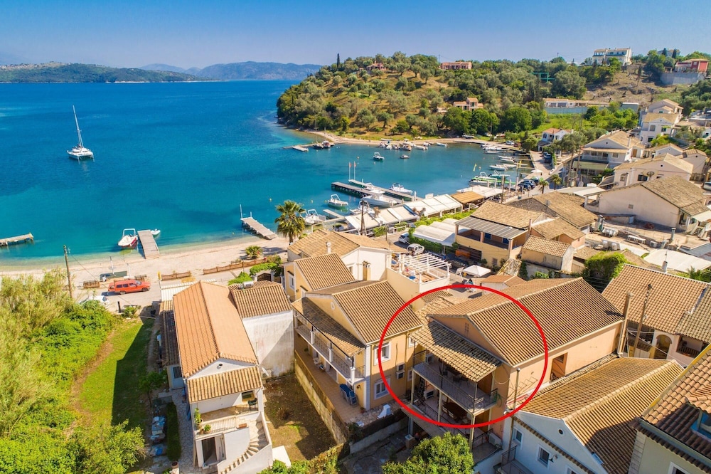 Fay Apartment Walk to Beach Sea Views A C Wifi Car Not Required - 2617 view 2