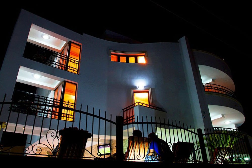 Villa M