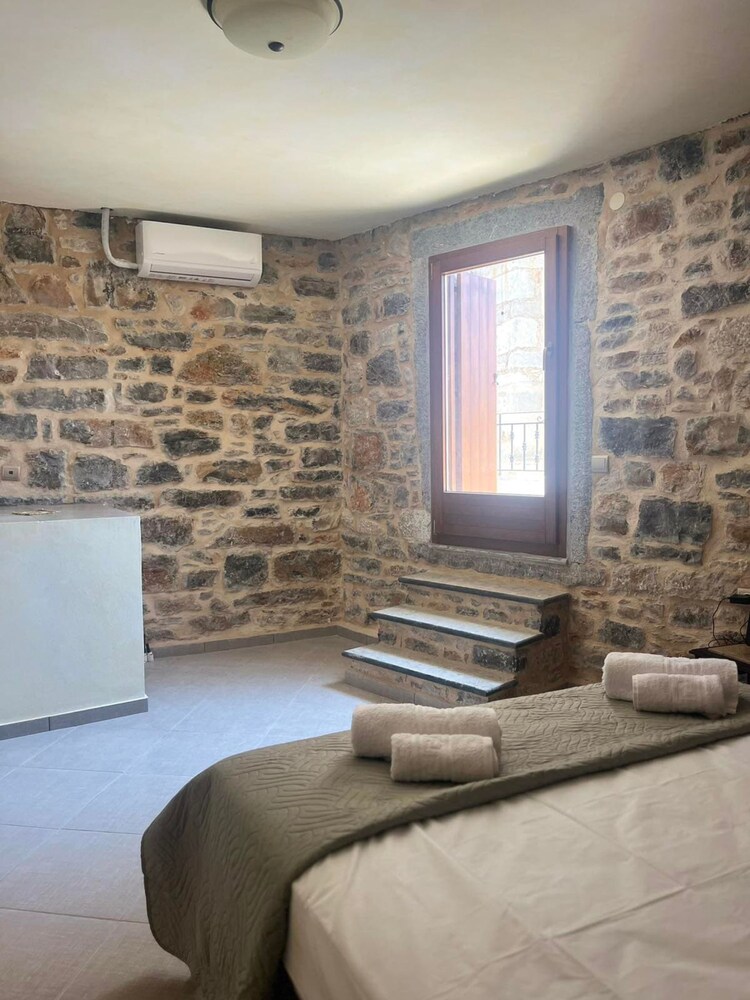 Stone Olympoi Lodge 2 - Chios Cozy Hideaway