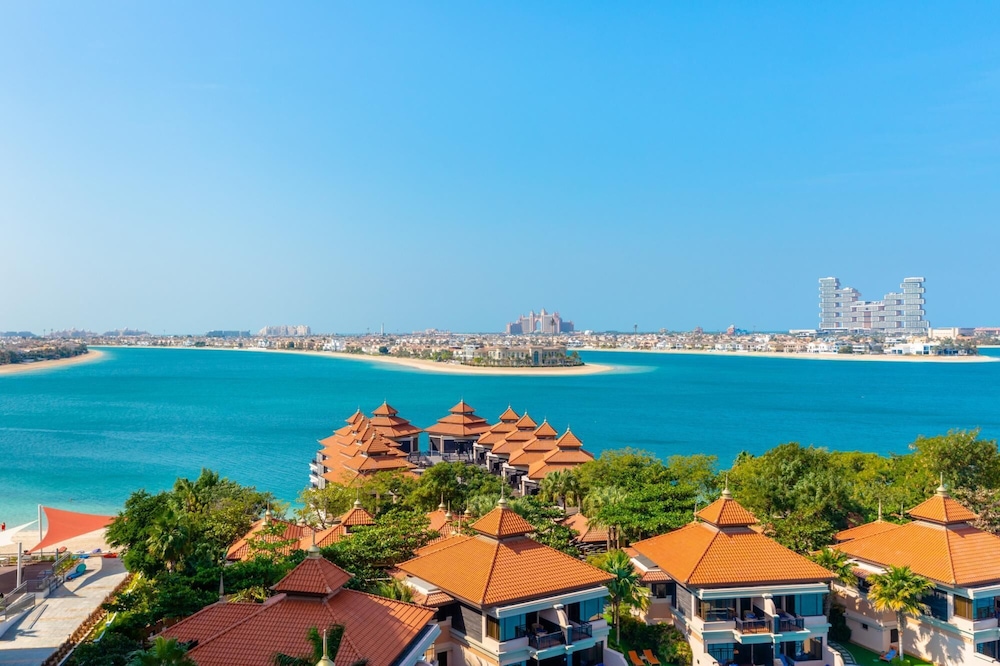 DXB - Anantara - 702 - PJ