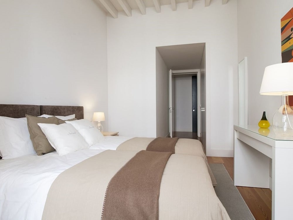 Chiado Premium by Homing view 2