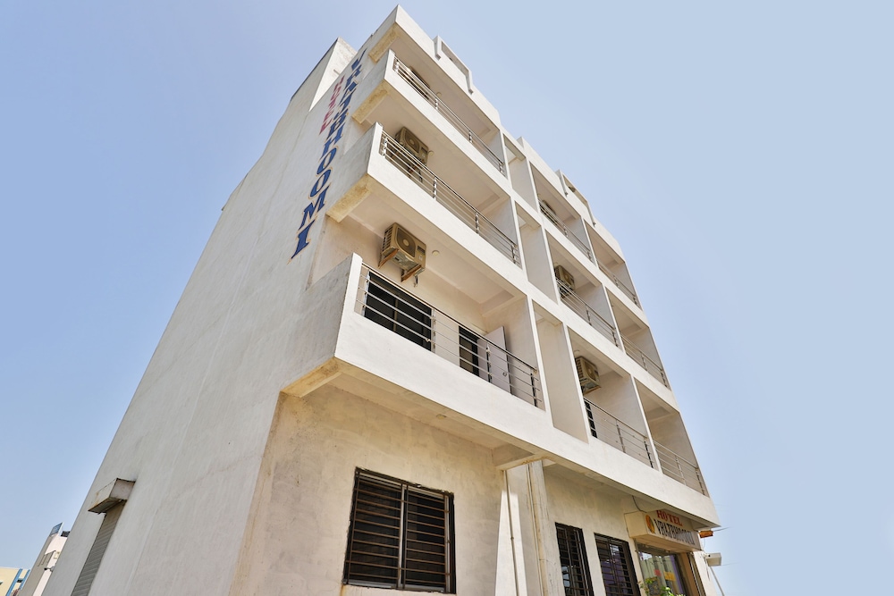 OYO 18807 Vrajbhoomi view 2