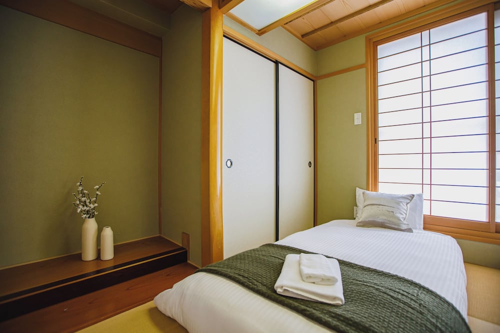 R Residence Tanimachi