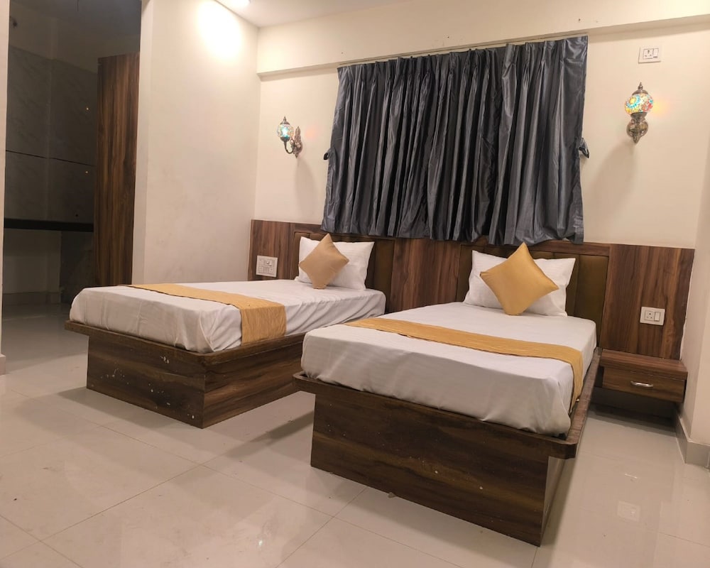 Hotel Ratna Residency
