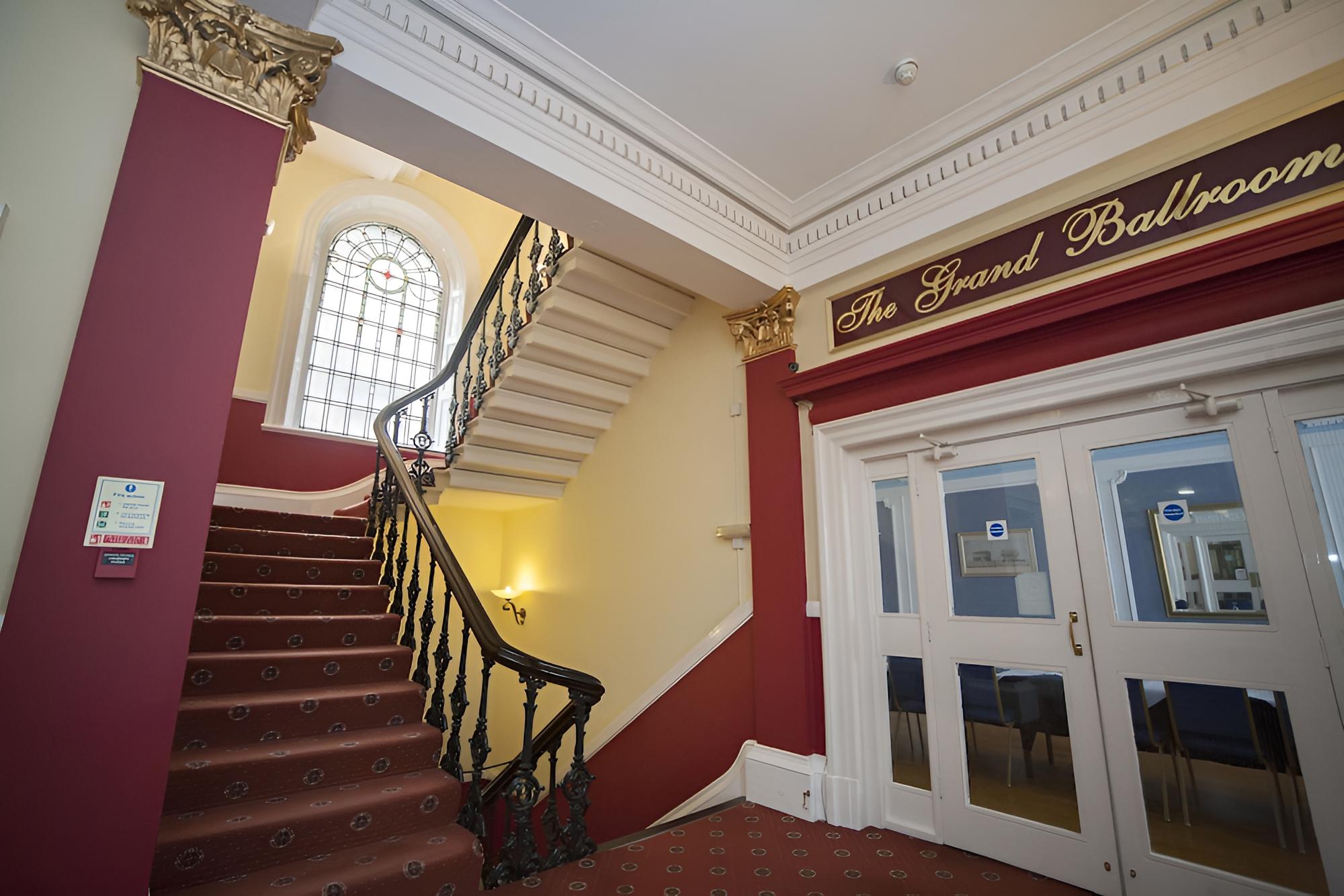 The White Swan, Halifax