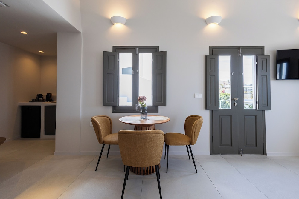Niabelon Suites