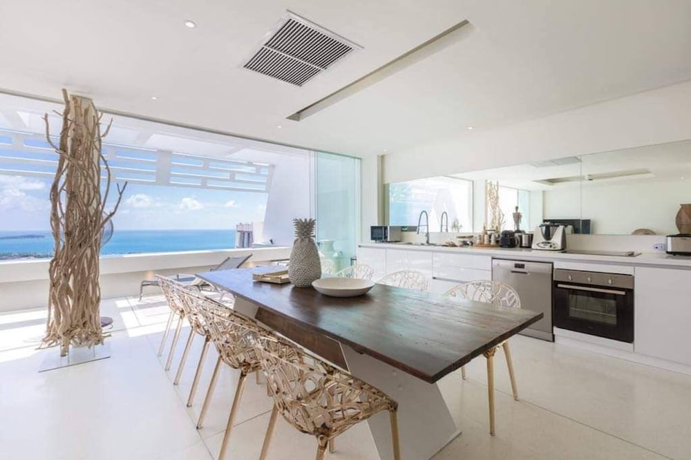 Villa Lova Chaweng Beach
