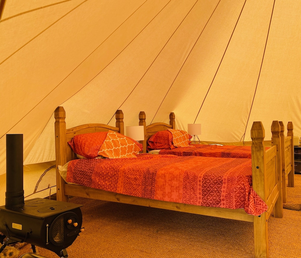 Anna-may Luxury Tent - Two Doubles view 3