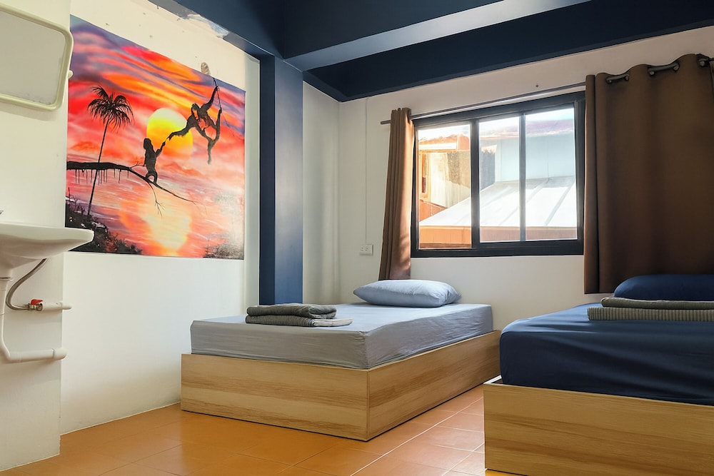 Satop Travelers Guesthouse