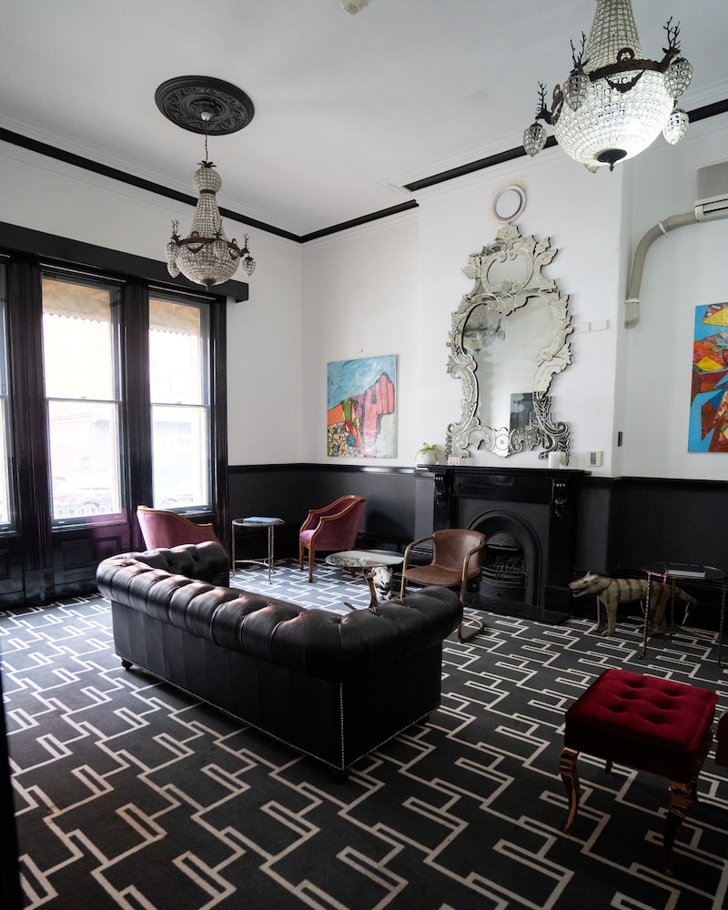 The Macquarie Hotel