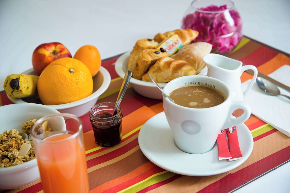 Saint-Herblain Vacations - Brit Hotel Nantes St Herblain - Le Kerann - Property Image 21