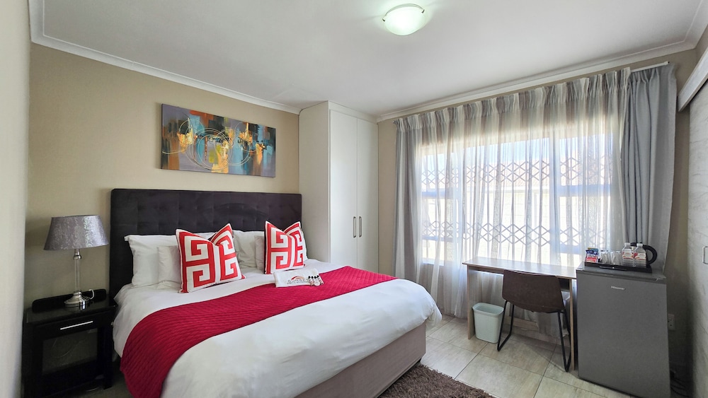 Sunset Events and Accommodation