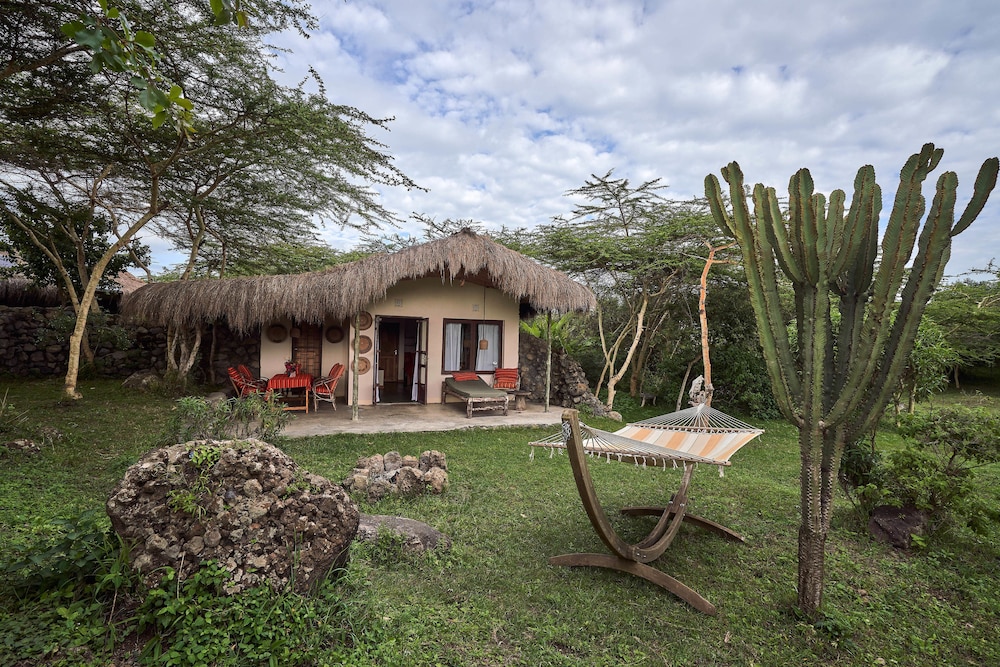 Nature Homes - Africa Amini Life