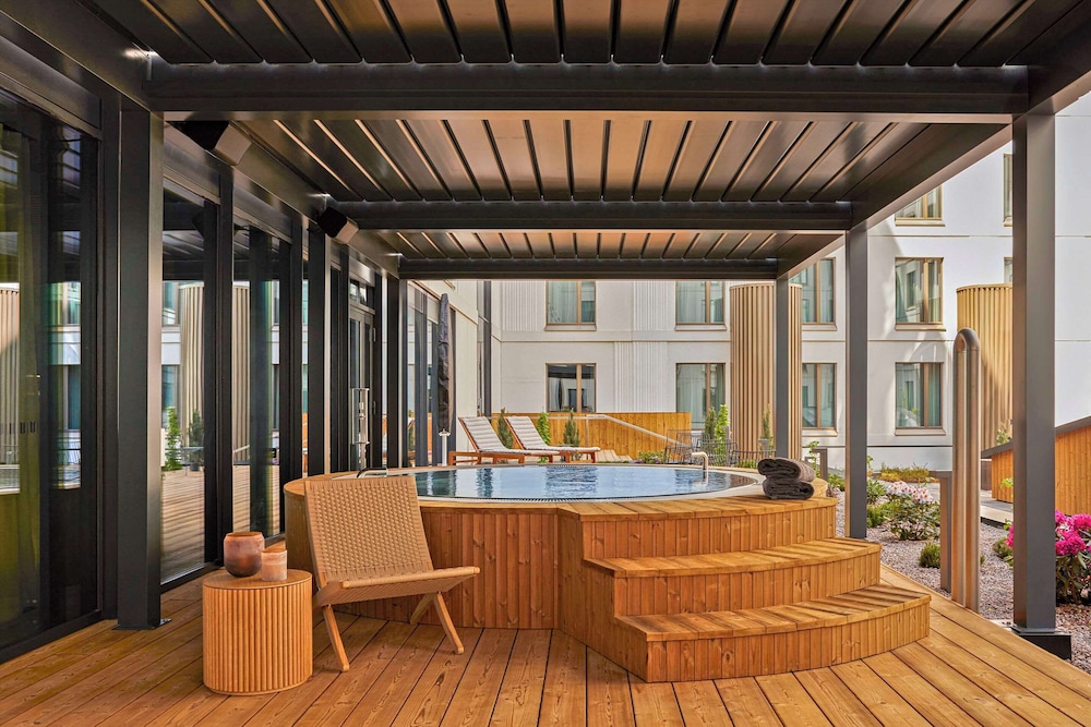 Vantaa Vacations - Clarion Hotel Helsinki Airport - Property Image 5