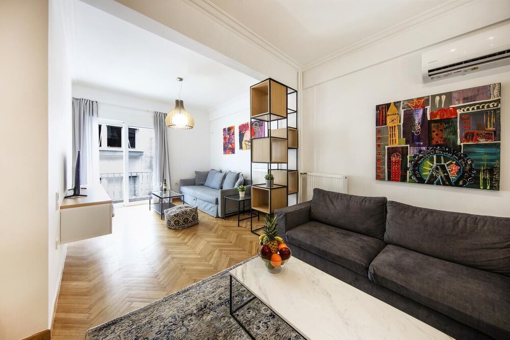 Kolonaki Square Executive Apartment