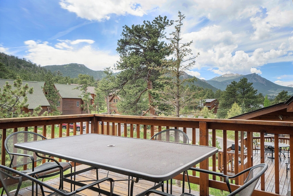 Solitude Condos - Estes Park CO