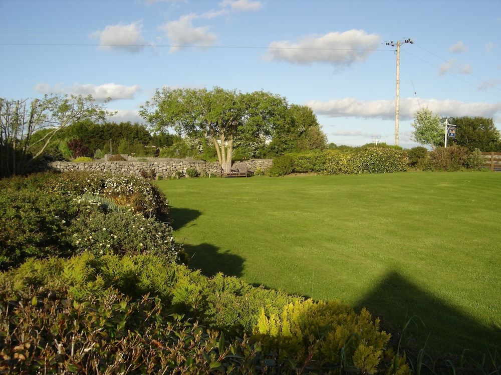 Springlawn Bed and Breakfast