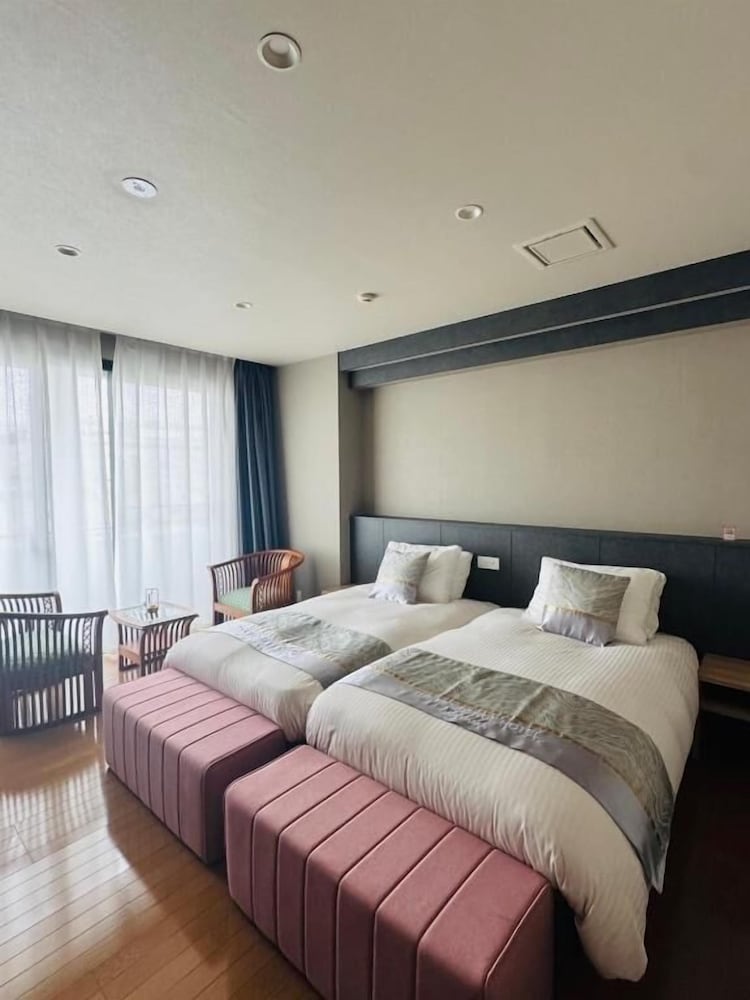 THE RESIDENCE HOTEL OKAYAMA