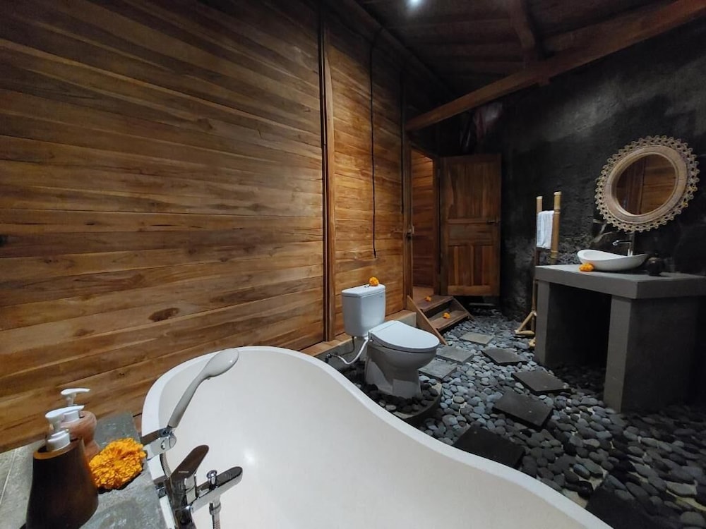 D'Ethnic Ubud Joglo View Villas by EPS