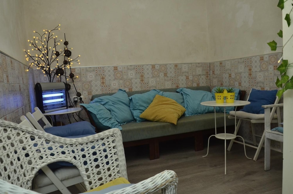 The Lights Garden - Hostel
