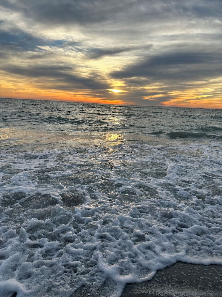 Gulf View Condominiums