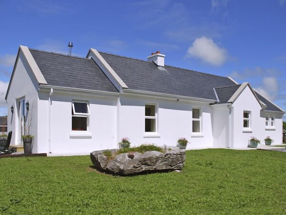 Dolmen Cottage view 2