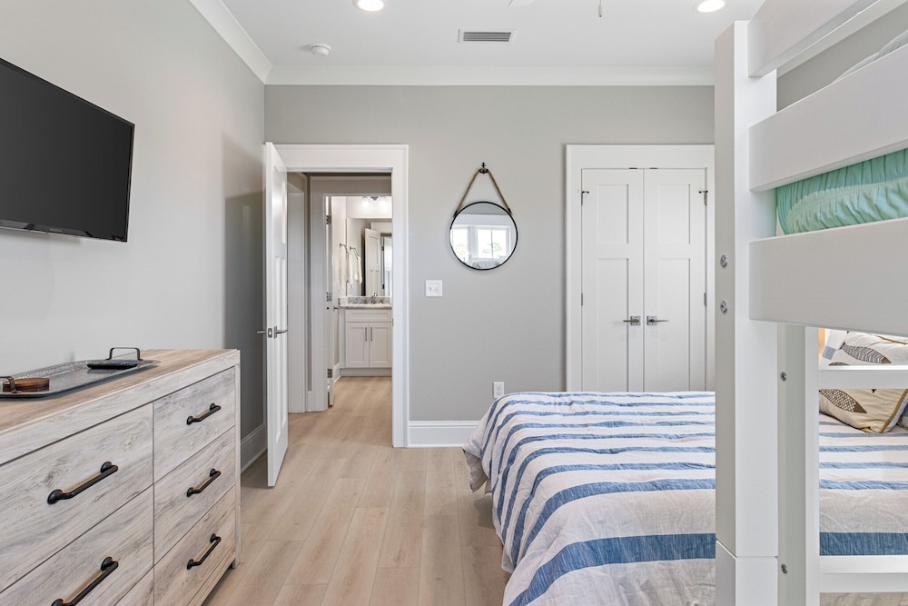 Sunshine Villa by Southern Vacation Rentals