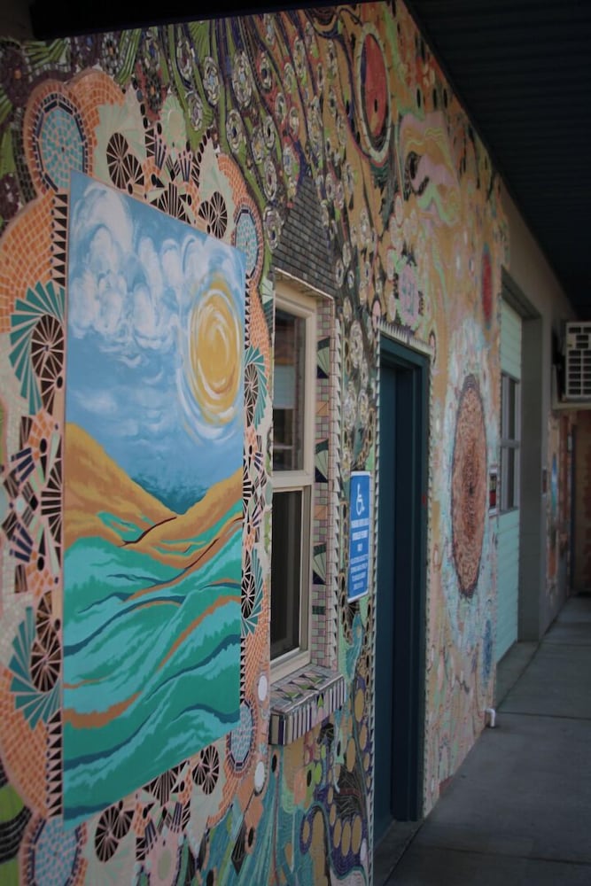 Ashland Vacations - Ashland Commons Hostel - Property Image 21