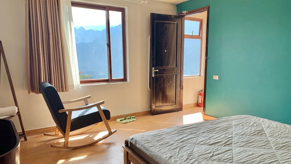 D Home sapa