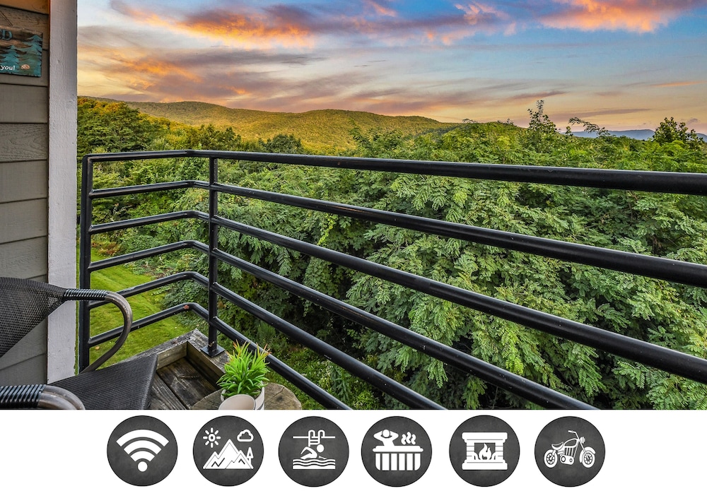 Heavenly View 2 Bedroom Condo