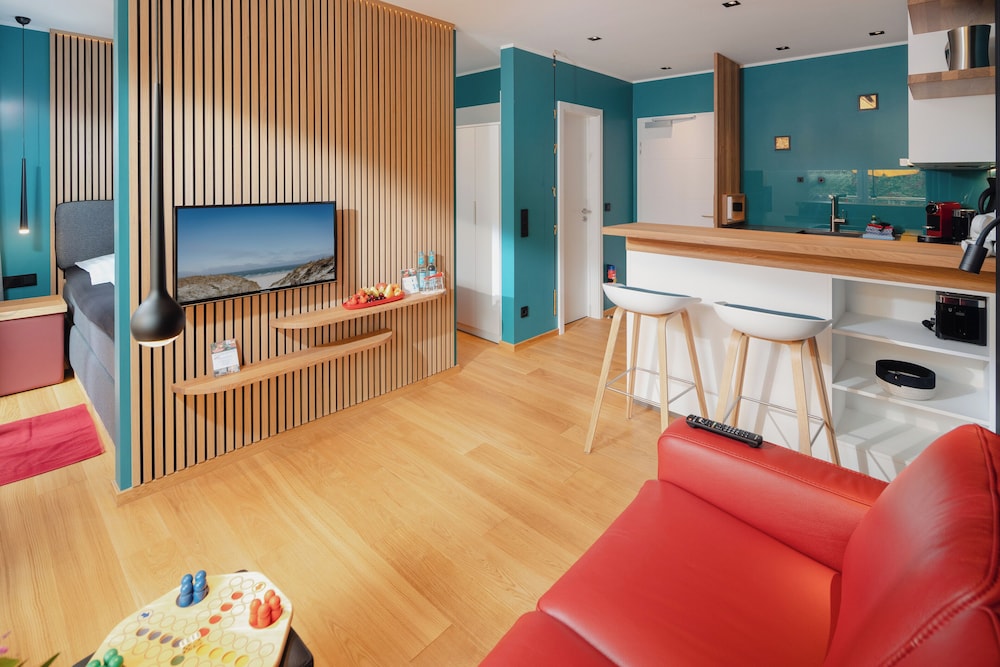 ney.land apartments