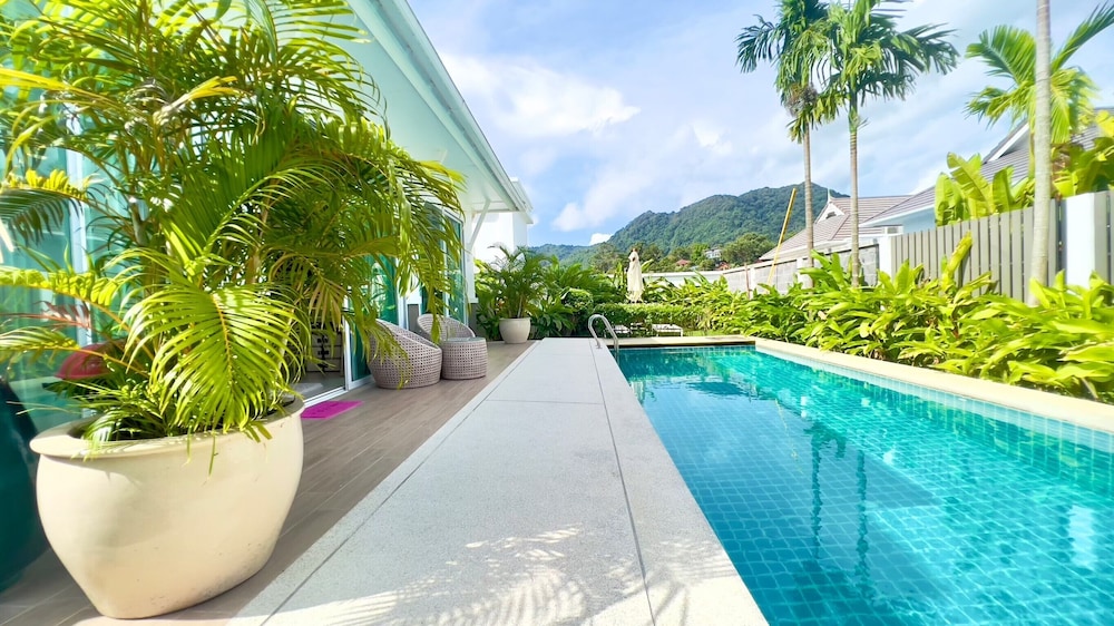 Kamala Garden View Villas by Aladdin