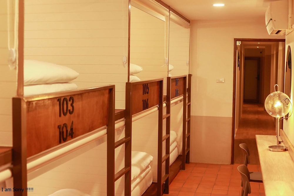 Shanti Hostel