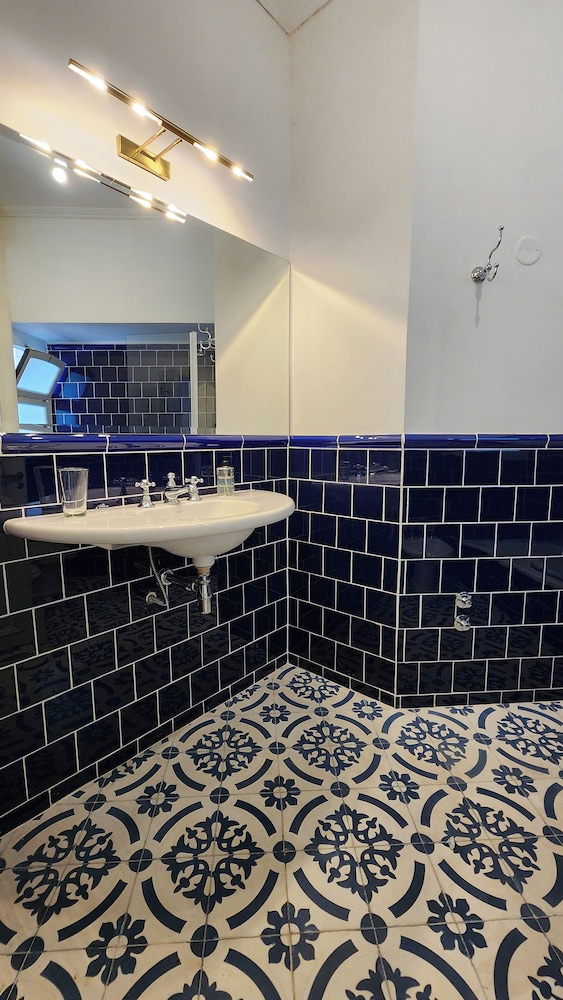 El Cerquero, Guest House