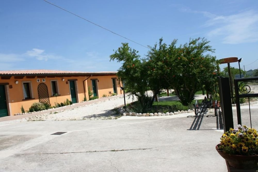 Photo 22
