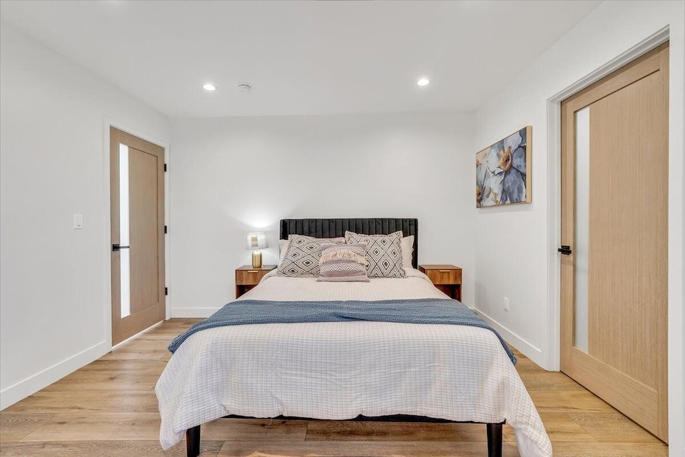 Luxe Townhome | Newly-Built