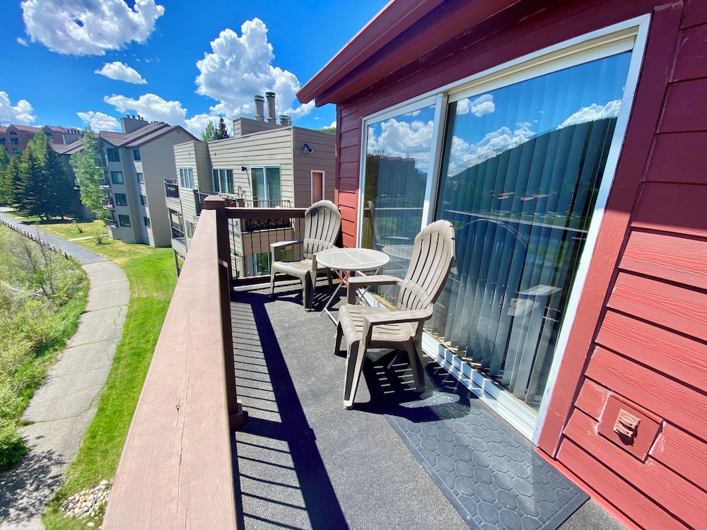 Summit County Vacations - Cinnamon Ridge B304 by SummitCove Vacation Lodging - Property Image 1