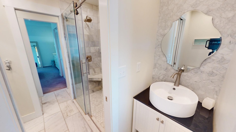 Tybee Lights 112C by Tybee Vacation Rentals